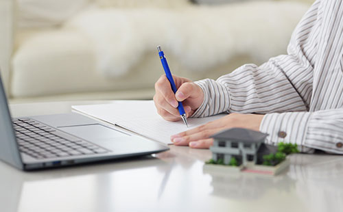 未経験から宅建士になるメリット・デメリットとは？転職で失敗しないための注意点【2026年最新版】